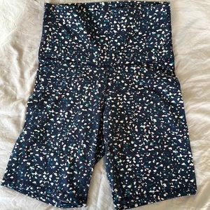 Old Navy Active Go-Dry cycling shorts